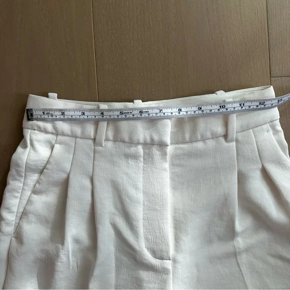 Aritzia Wilfred Cream Trousers - Picture 2 of 8